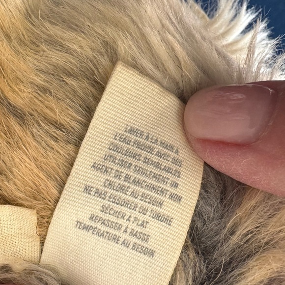 Headed to the snow? Need to stay cozy and get it quick? I ship ASAP! Zoom in👀 - Picture 14 of 15